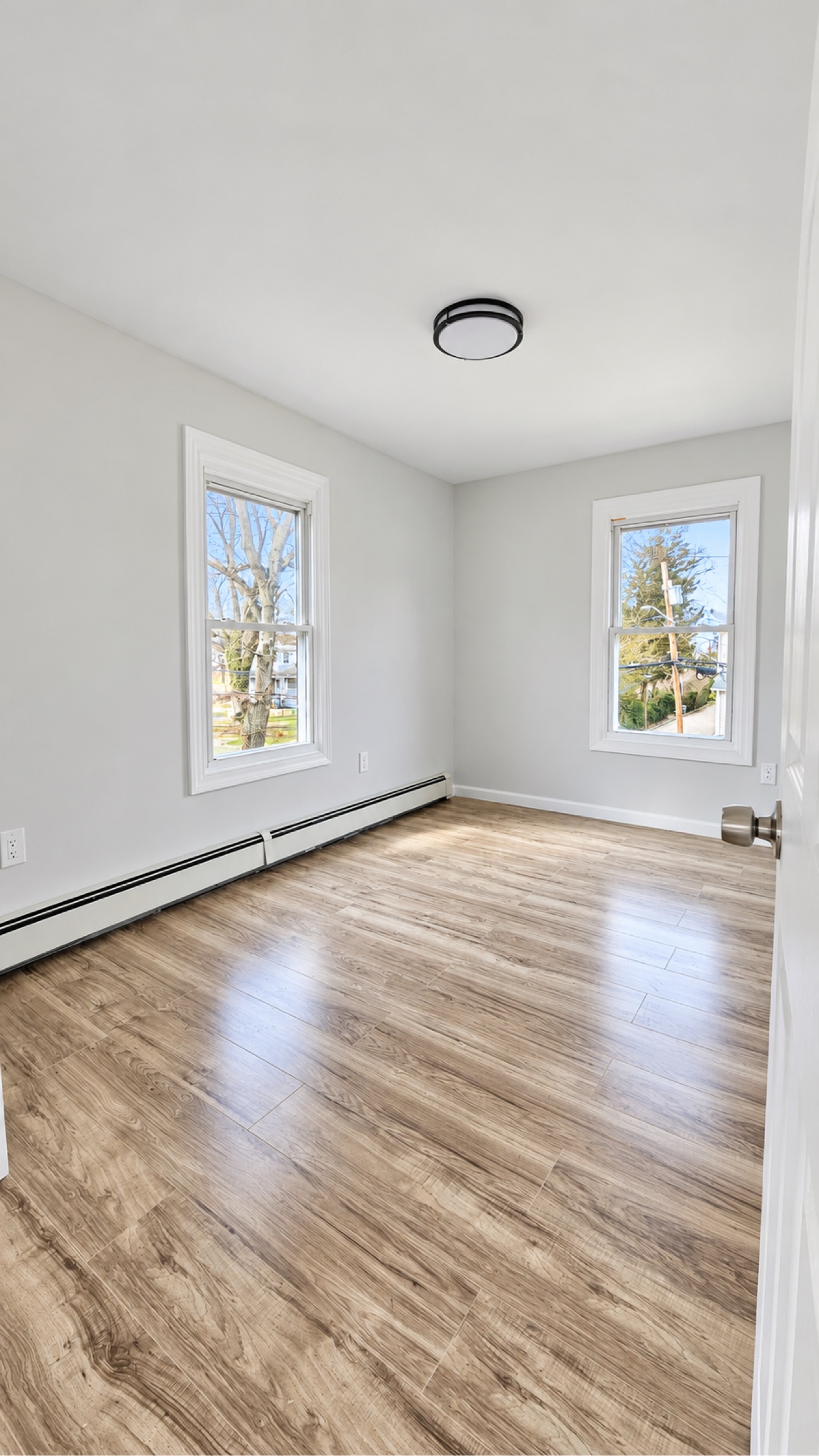 Dormitorio de 24 Columbus Drive