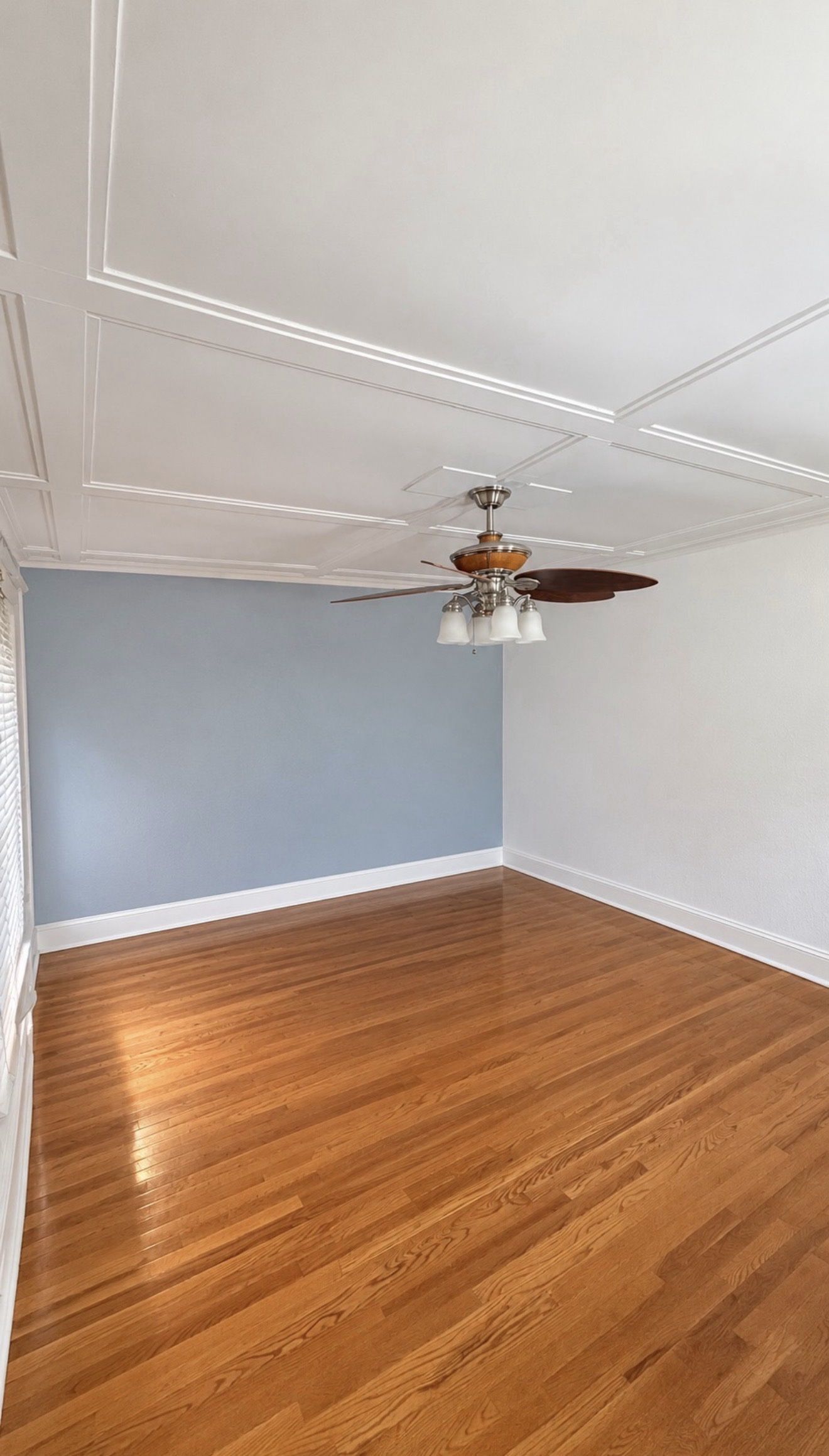 Dormitorio de 85-12 Woodhaven Boulevard